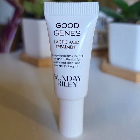 Sunday Riley Genes All-In-One AHA Lactic Acid Treatment - Picture 1 of 3